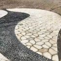 安阳 黄金麻冰裂纹地铺石工地铺装案例