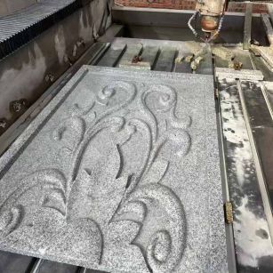 安阳 白麻别墅干挂雕花板