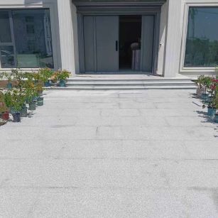 安阳 芝麻白花岗岩地铺石地面铺装