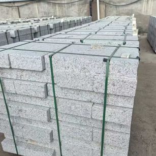 安阳 白麻花岗岩路沿石，弧形路沿石，道牙石，马路牙子，界石，路缘石，平沿石，直岩石，平缘石等