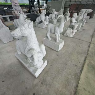 安阳 芝麻白花岗岩造型立体雕刻——十二生肖