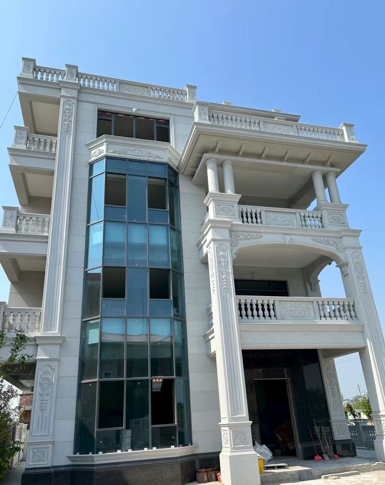 安阳 白麻花岗岩别墅外墙干挂效果展示