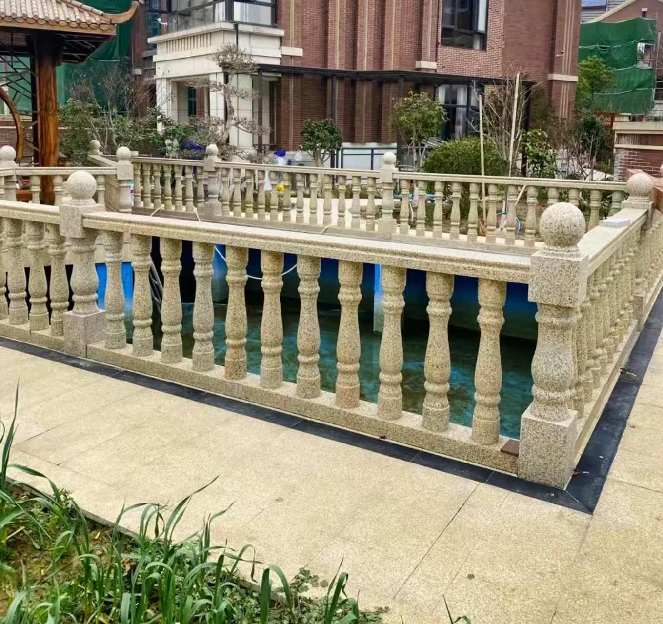 安阳黄金麻花岗岩石材栏杆，扶手，将军柱，花瓶柱