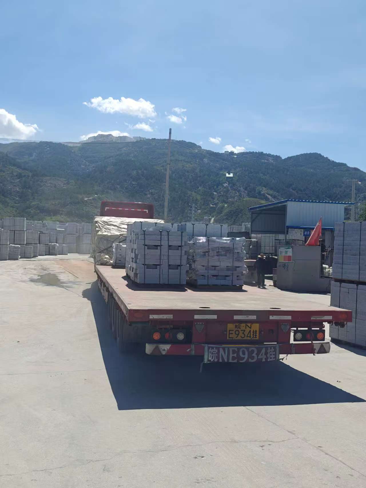 安阳 芝麻白仿形路沿石，直形路沿石