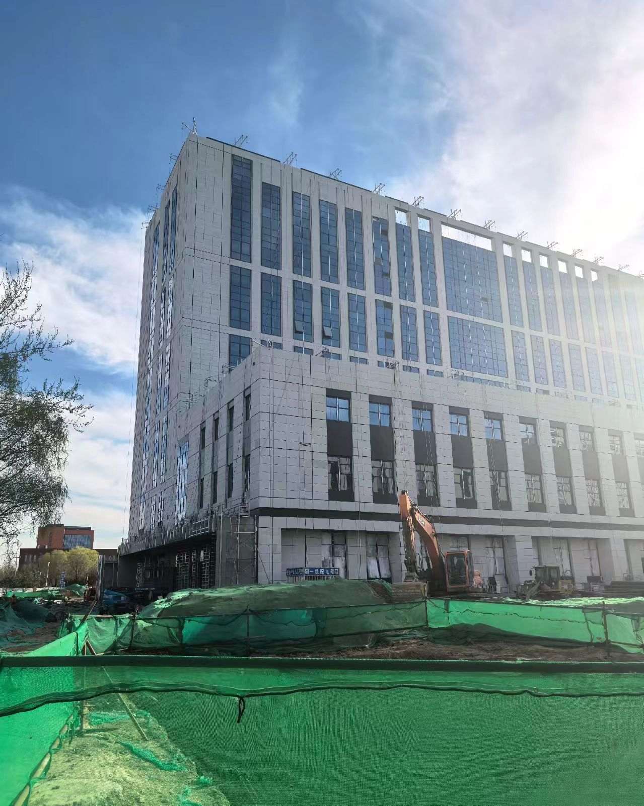 安阳 白麻花岗岩石材外墙干挂