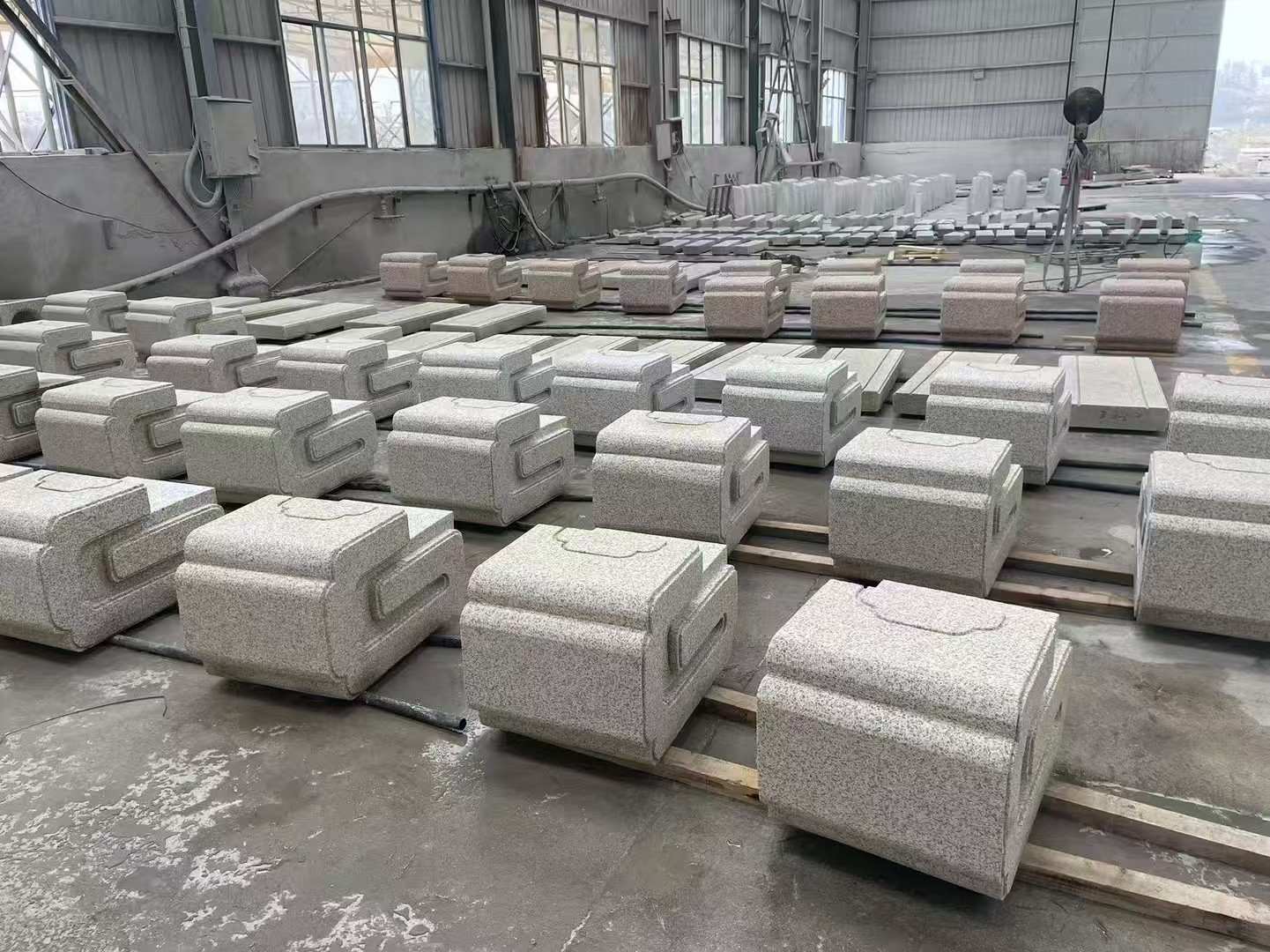 安阳 白麻花岗岩异形加工-石凳，坐凳