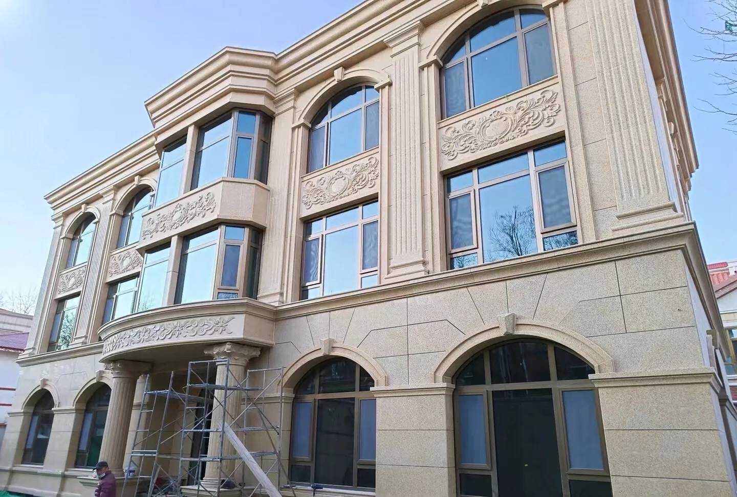 安阳 黄金麻花岗岩别墅外墙干挂