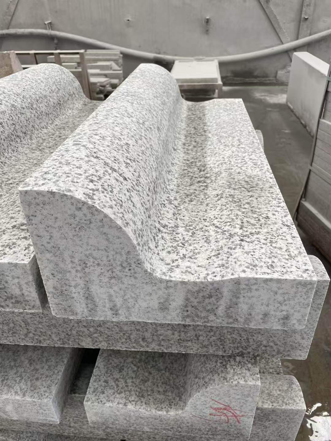 安阳 白麻花岗岩S型路沿石，路侧石，马路牙子等